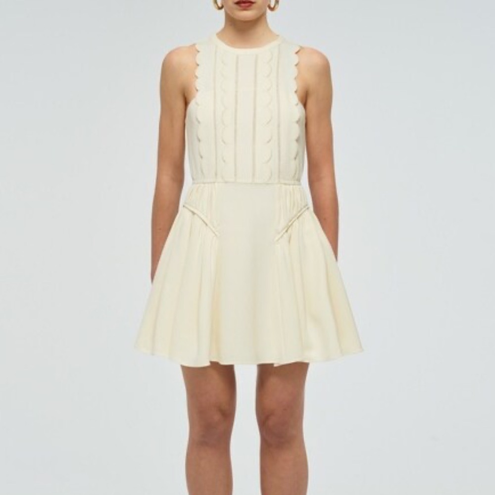 NEW NWT Self Portrait Crepe scallop mini dress color Ivory size 6